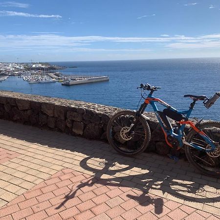 Private Apartment With Mountain And Sea Views, La Asomada, Lanzarote Тиас Экстерьер фото